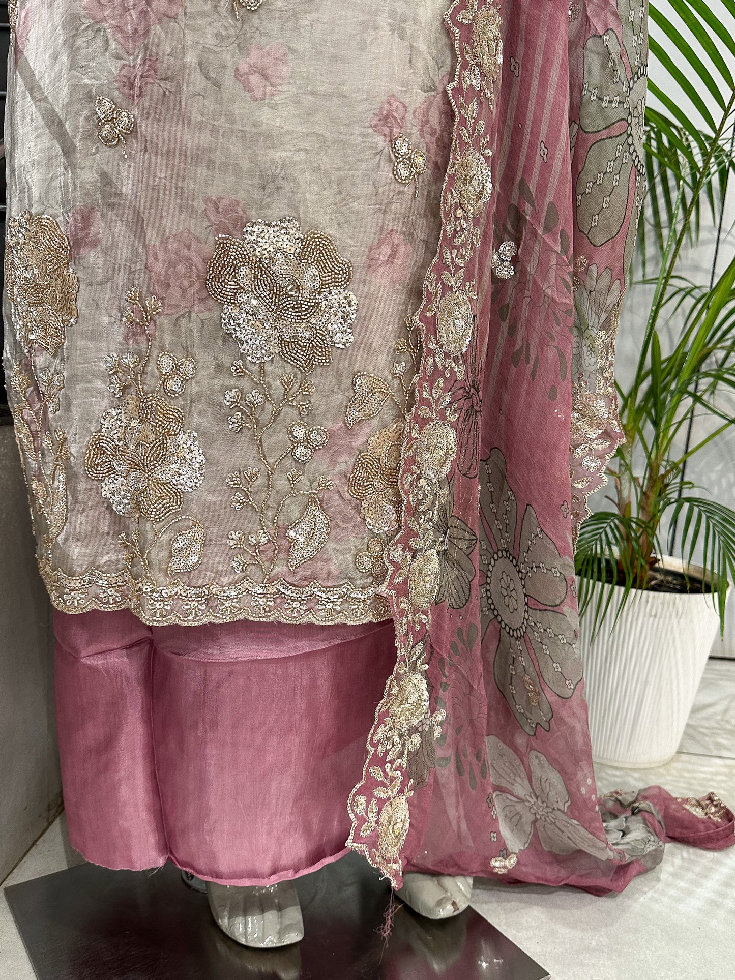 Pastel Floral Digital Print Organza Unstitched Churidar Set with Chiffon Dupatta & Russian Silk Bottom