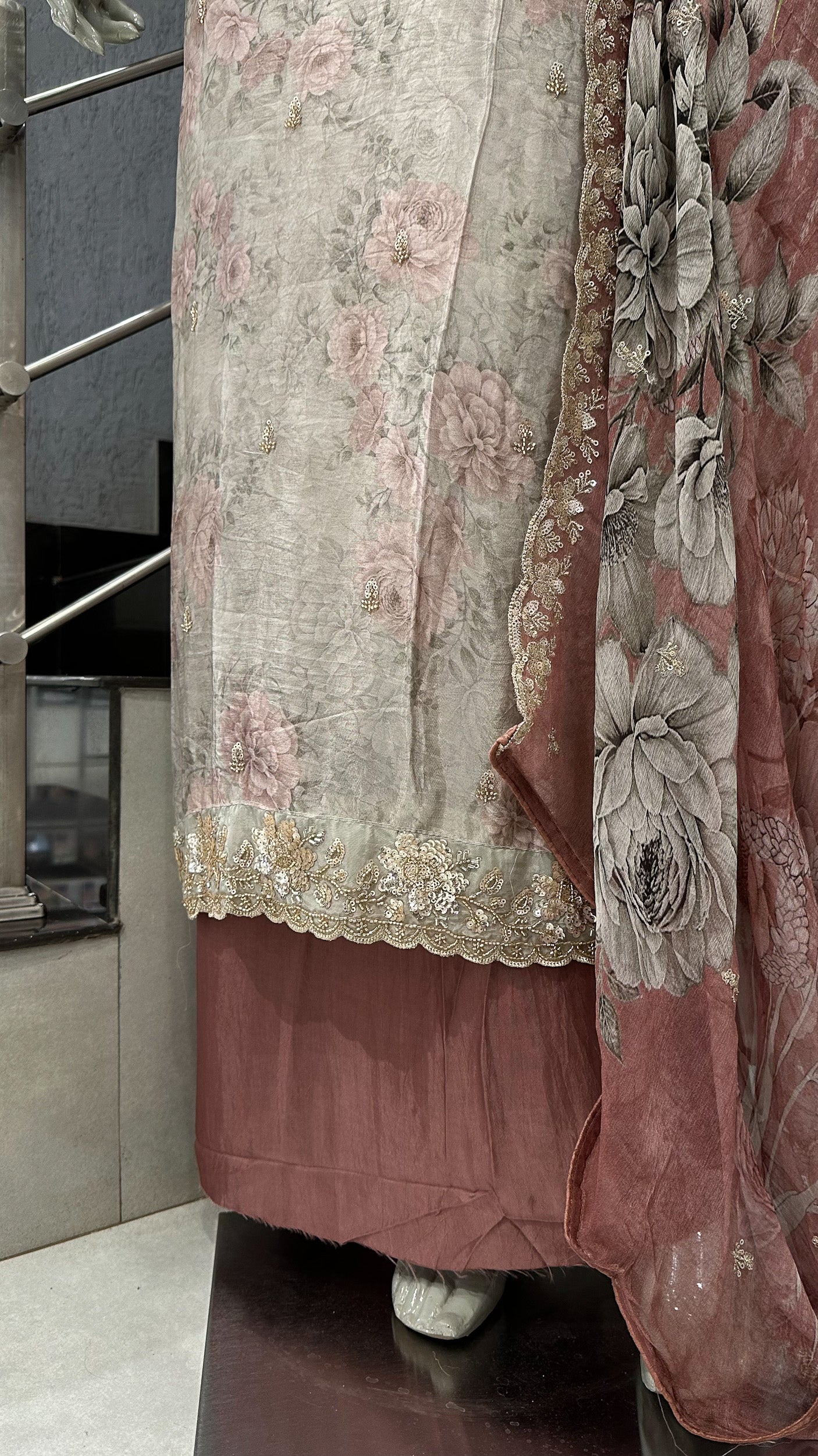 Dusty Rose Floral Organza Unstitched Churidar Set with Embroidered Neck, Chiffon Dupatta & Russian Silk Bottom