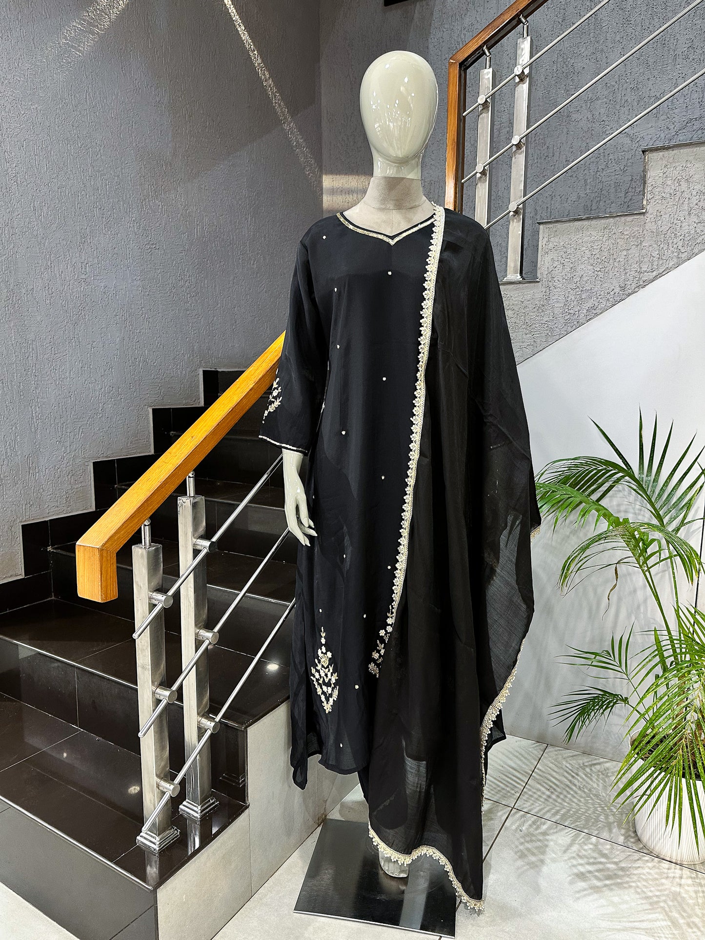 Black Mul Chanderi Party Wear Anarkali Set with Organza Dupatta | Premium Ethnic Wear for Women