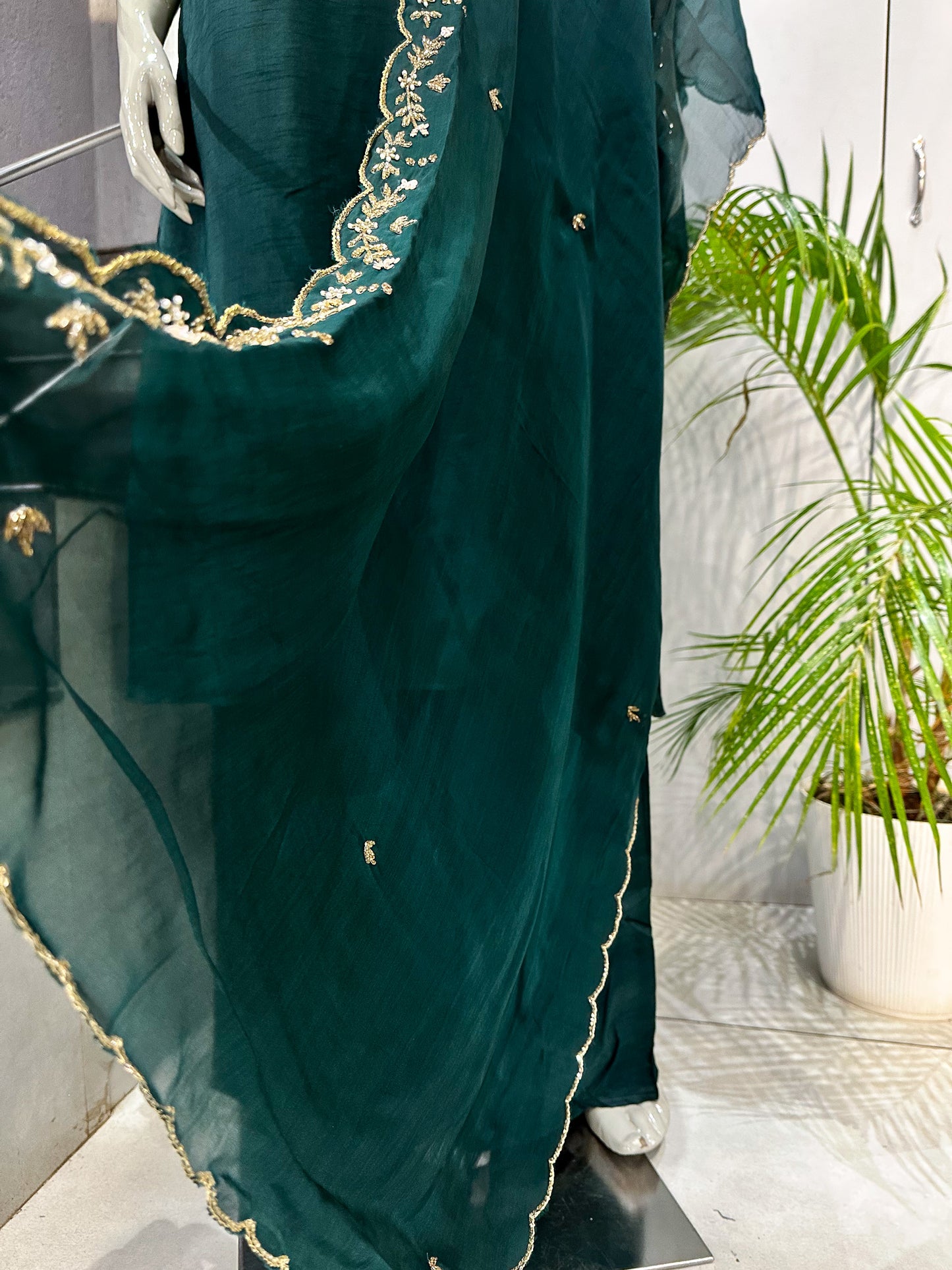 Emerald Green Dola Silk Party Wear Anarkali Set with Organza Dupatta & Embroidery Work | Premium Women’s Ethnic Wear