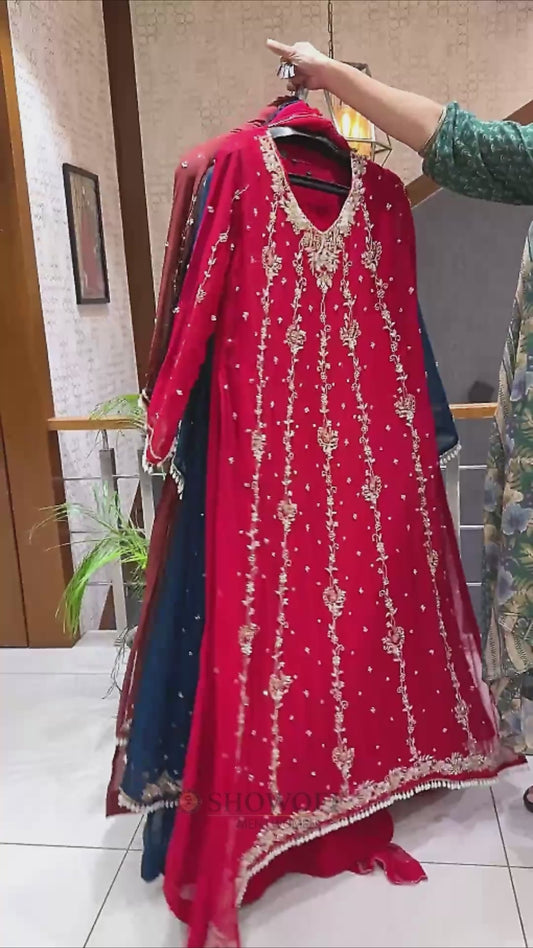 SHOWOFF Royal Chiffon Hand-Embroidered Festive Partywear Gown Set With Dupatta