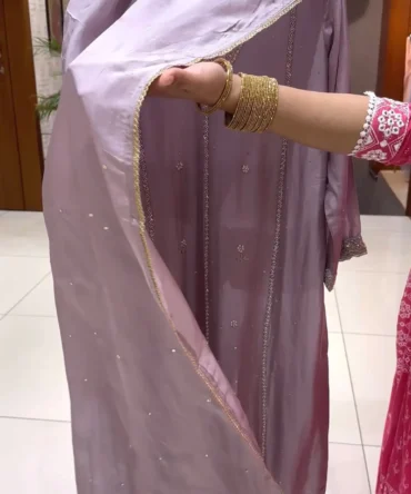 Elegant Lavender Organza Salwar for Parties