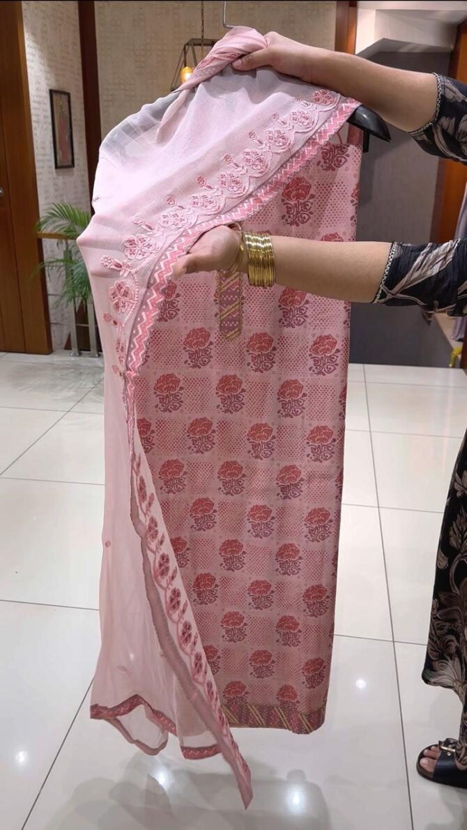 Elevate Your Wardrobe with the Pink Muslin Churidar Set