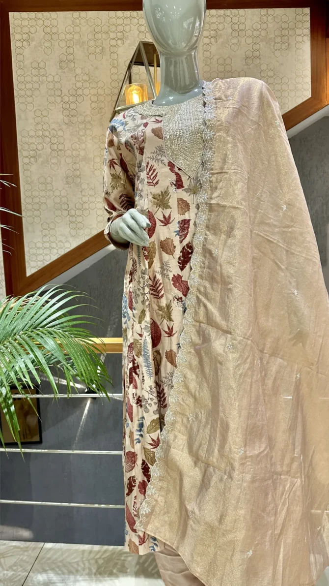 Elegant Muslin Fabric Anarkali Set in Peach