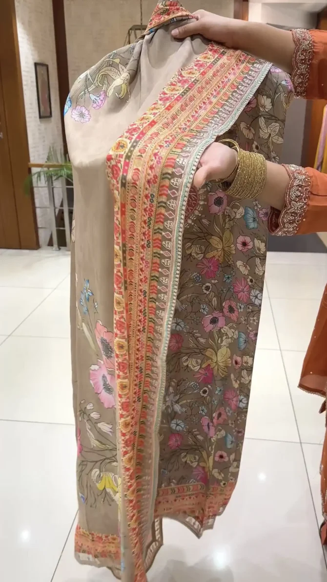 Elegant Muslin Fabric Top and Dupatta Set